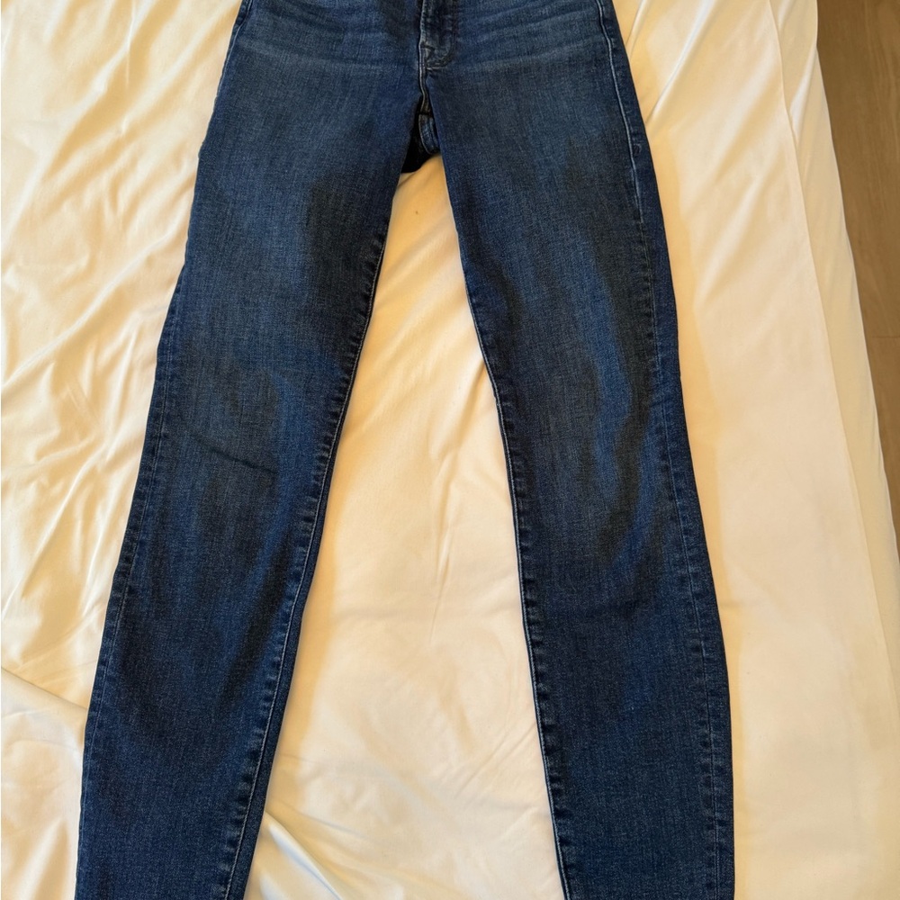Good American Good Legs Skinny Jeans